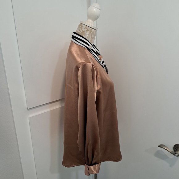 Top - Picture 2 of 7